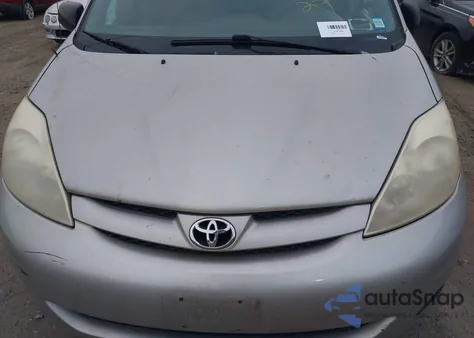 2007 Toyota Sienna Le z USA, uszkodzony, nr VIN 5TDZK23C97S036246